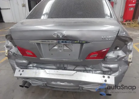 2008 Infiniti M35 z USA, uszkodzony, nr VIN JNKAY01E08M601046